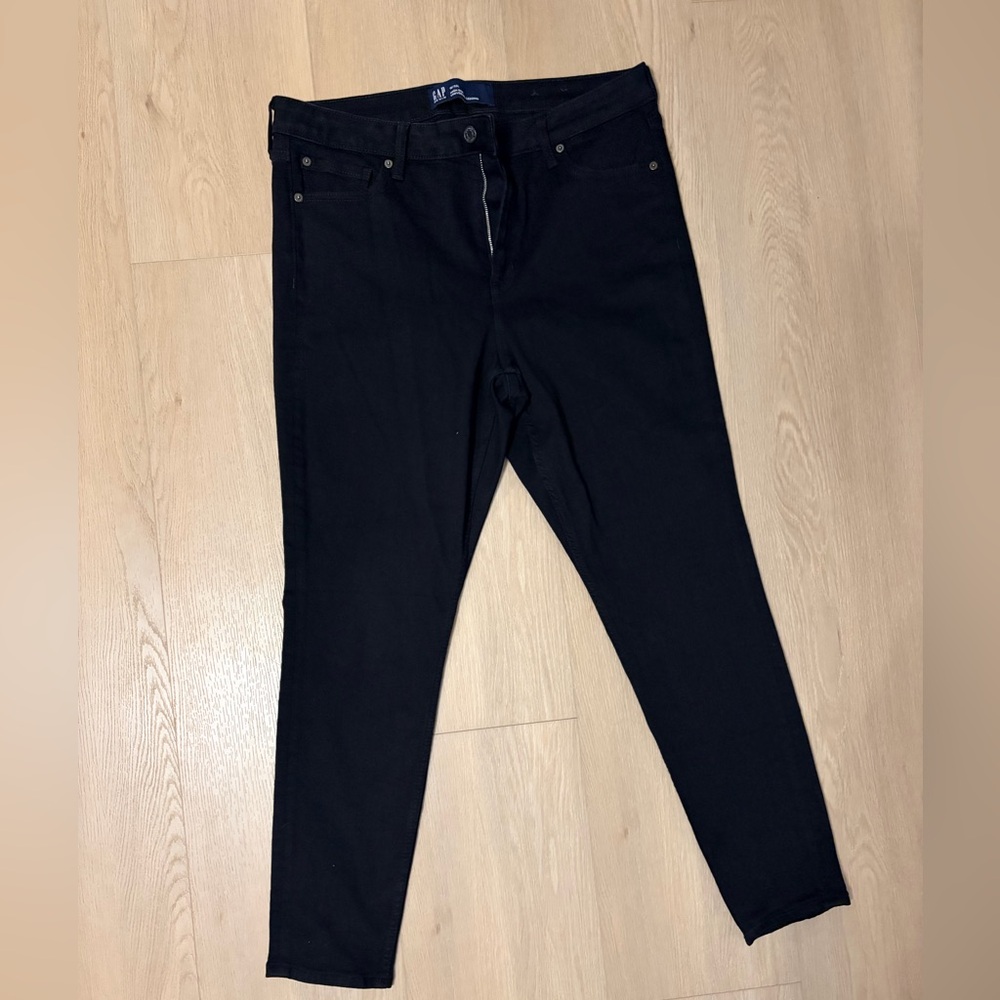 GAP Women's Black Skinny Jeans- 33 Long